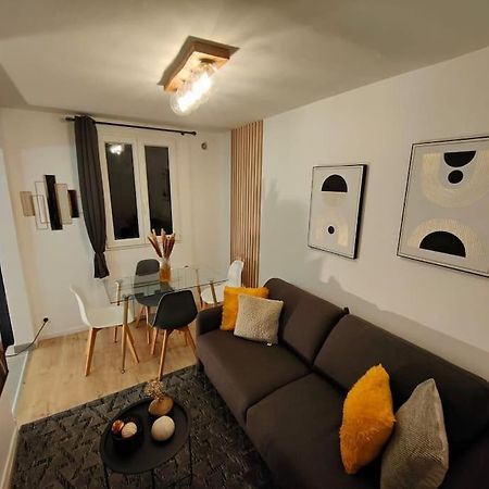 Joli Appartement Au Pied Du Tramway Bezons Eksteriør bilde